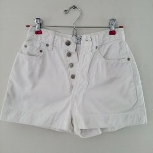 Vintage limited high waisted white shorts
